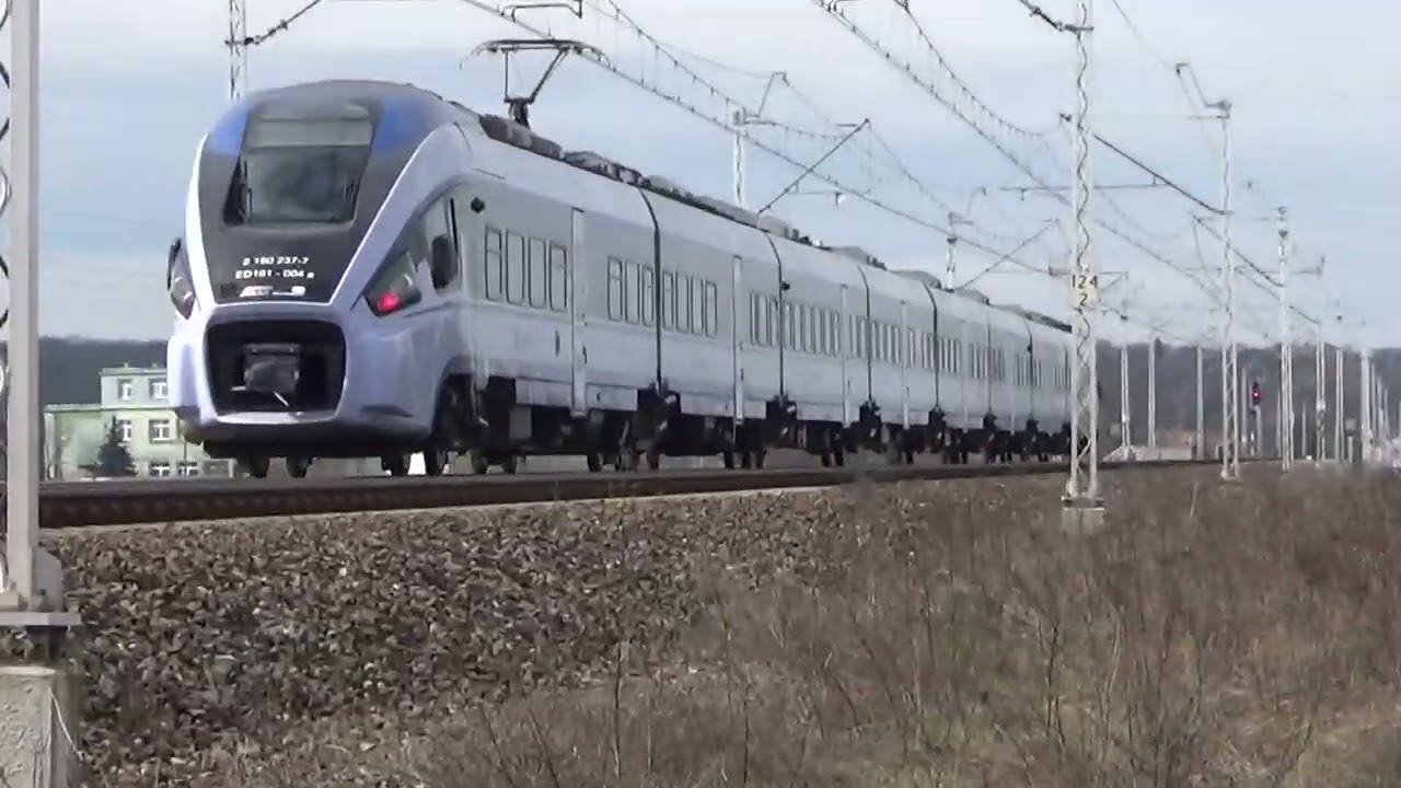 ED161-004 z IC 