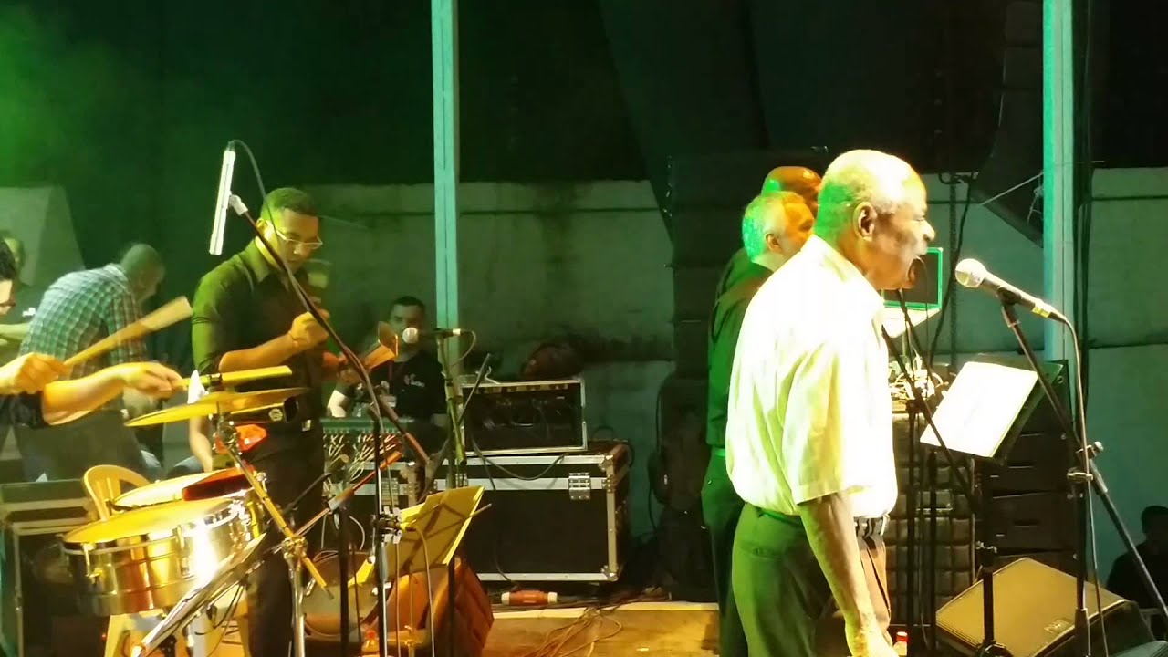 Noche Como Boca De Lobo - Luigi Texidor en Cali