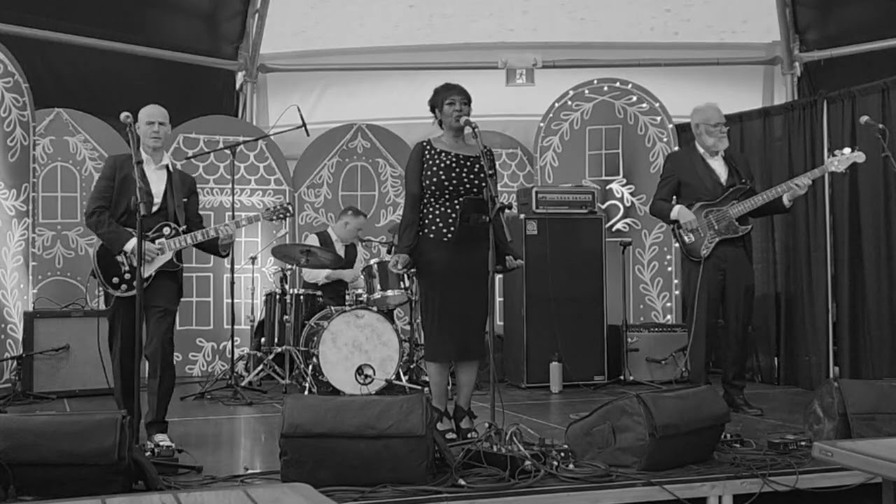The Black & Blues Band - Born In Chicago (YEG Xmas Market)