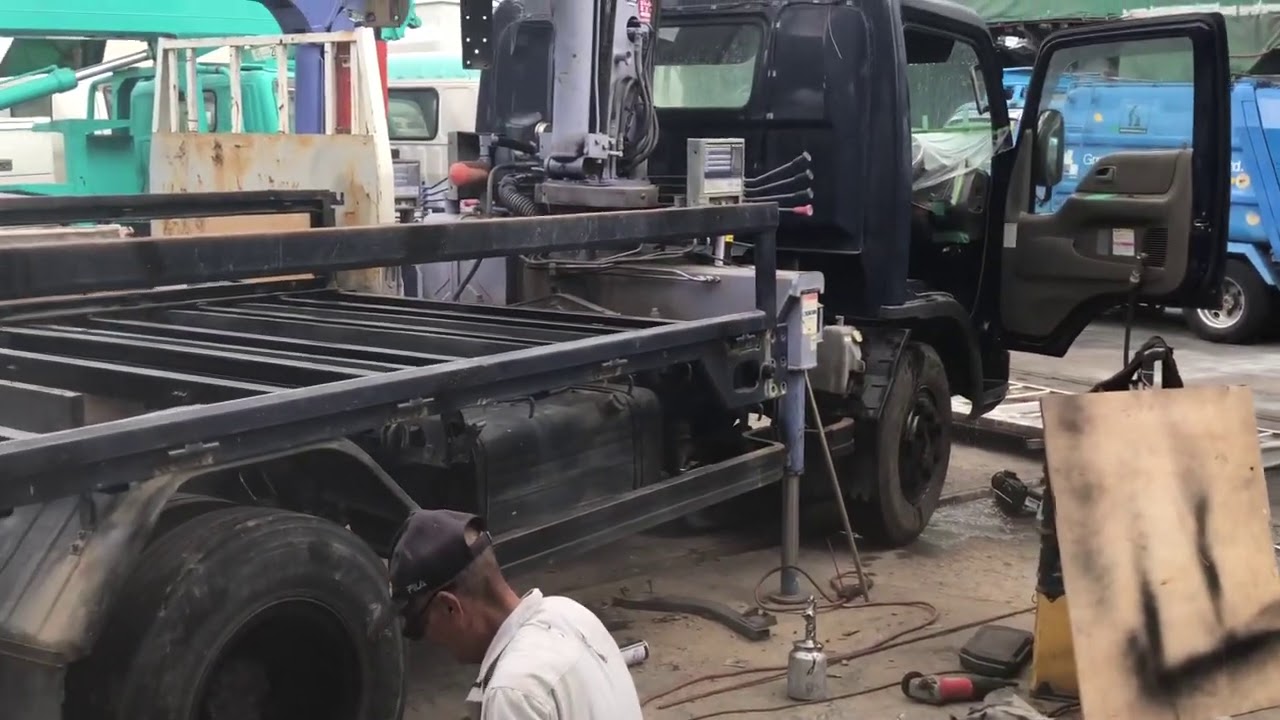 【今日もトラック123は中古トラックを再生させる】1台終わっても、また次の1台！使い込まれた中古トラックを蘇らせ、もう一度活用できるように。中古再生トラック販売のトラック123です。