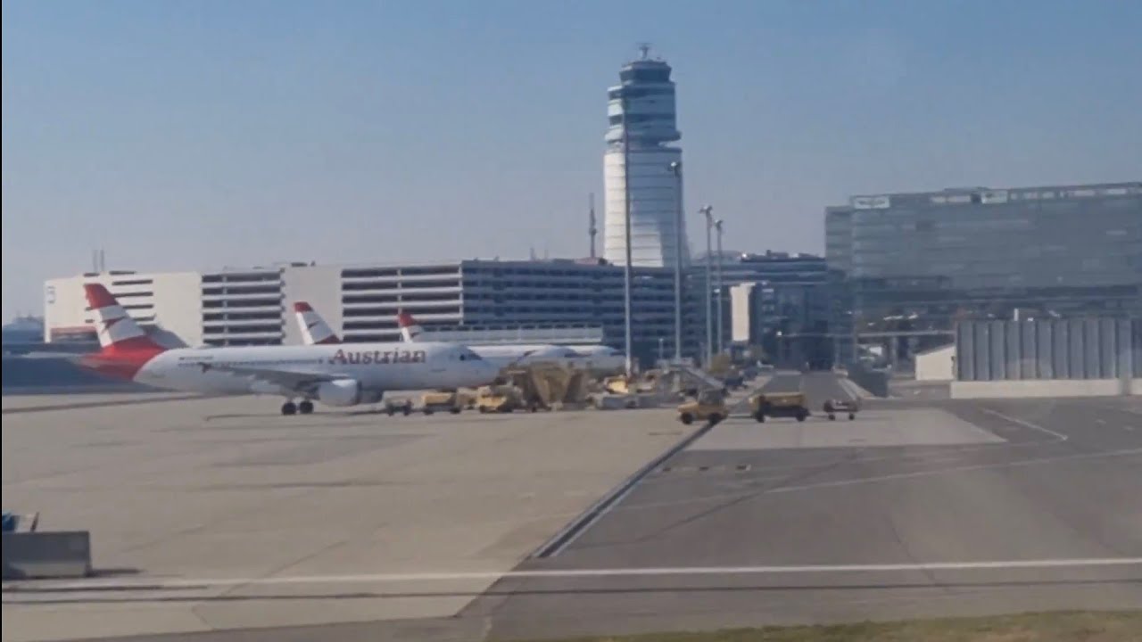 Taxi and takeoff from Vienna Schwechat onboard Lauda A320 operating for Ryanair /   abflug von wien
