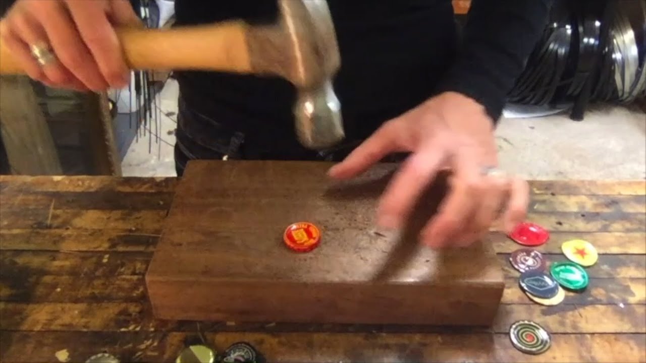 Bottle Cap Brooch - Art in Action #BIMAfromHom