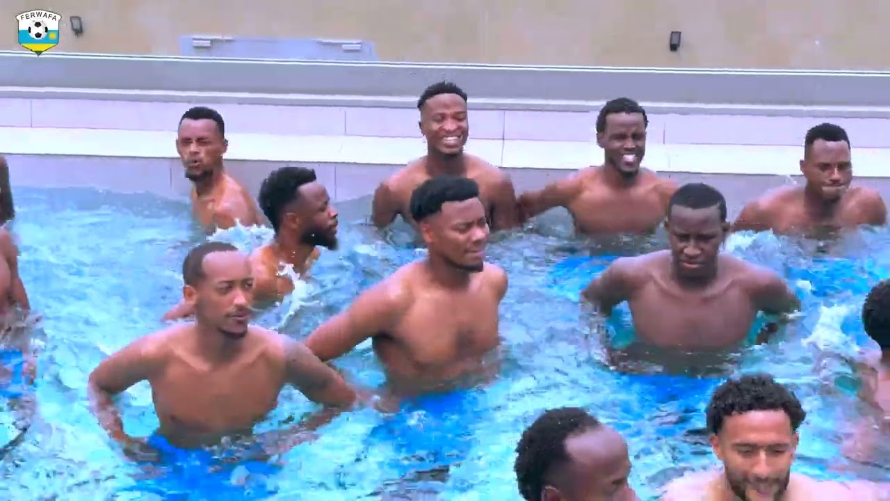 Amavubi  akomeje kwitegura FIFA Series yakoze  imyitozo muri Piscine