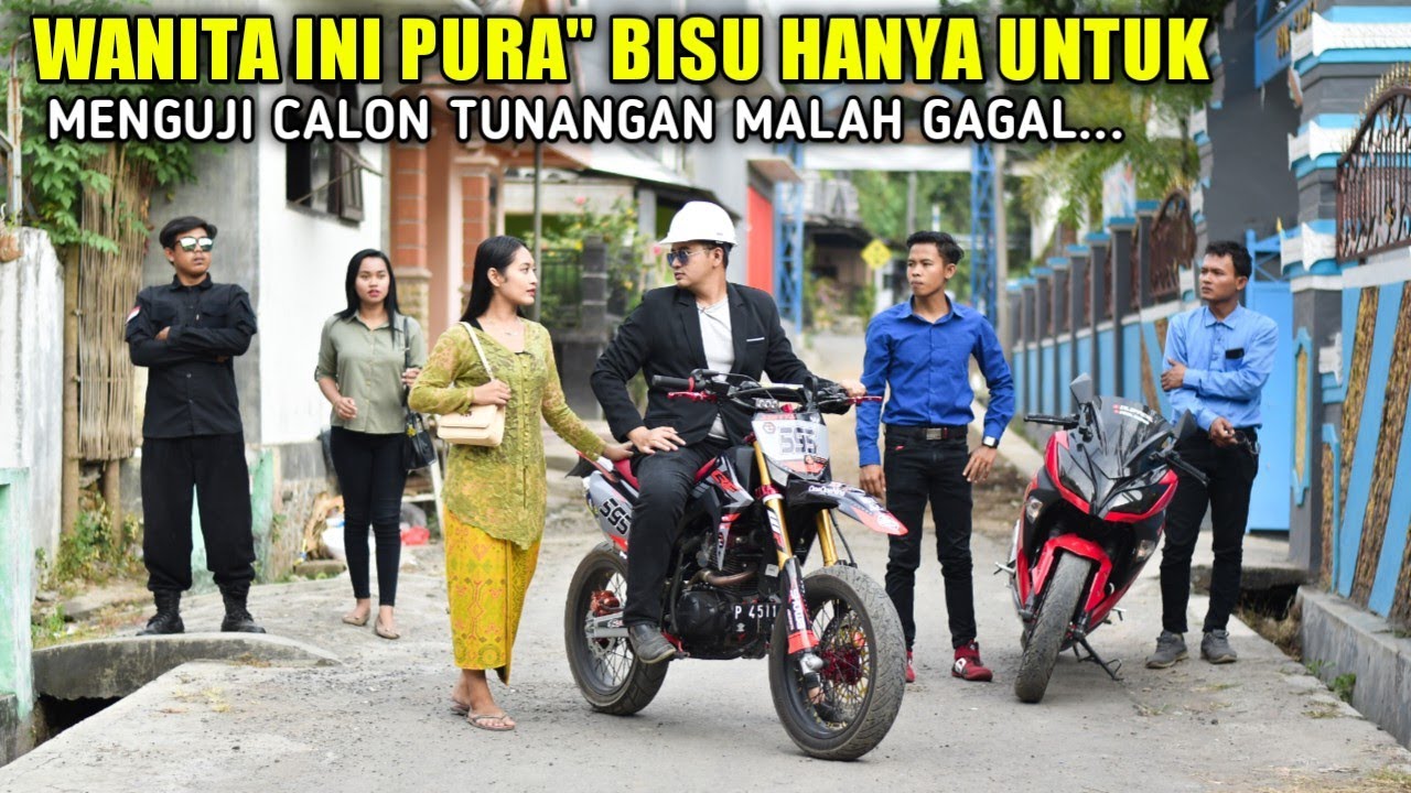 AWALNYA WANITA INI PURA