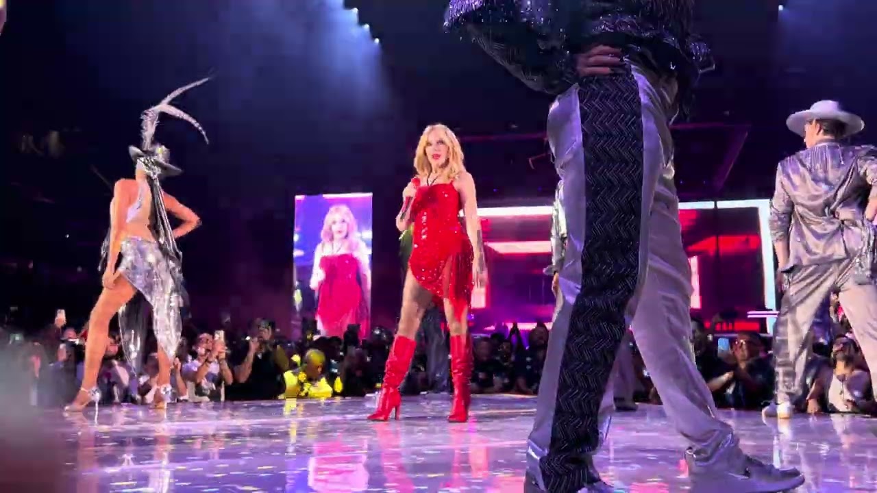 KYLIE MINOGUE LIVE FROM ORLANDO TENSION DISCO MEDLEY