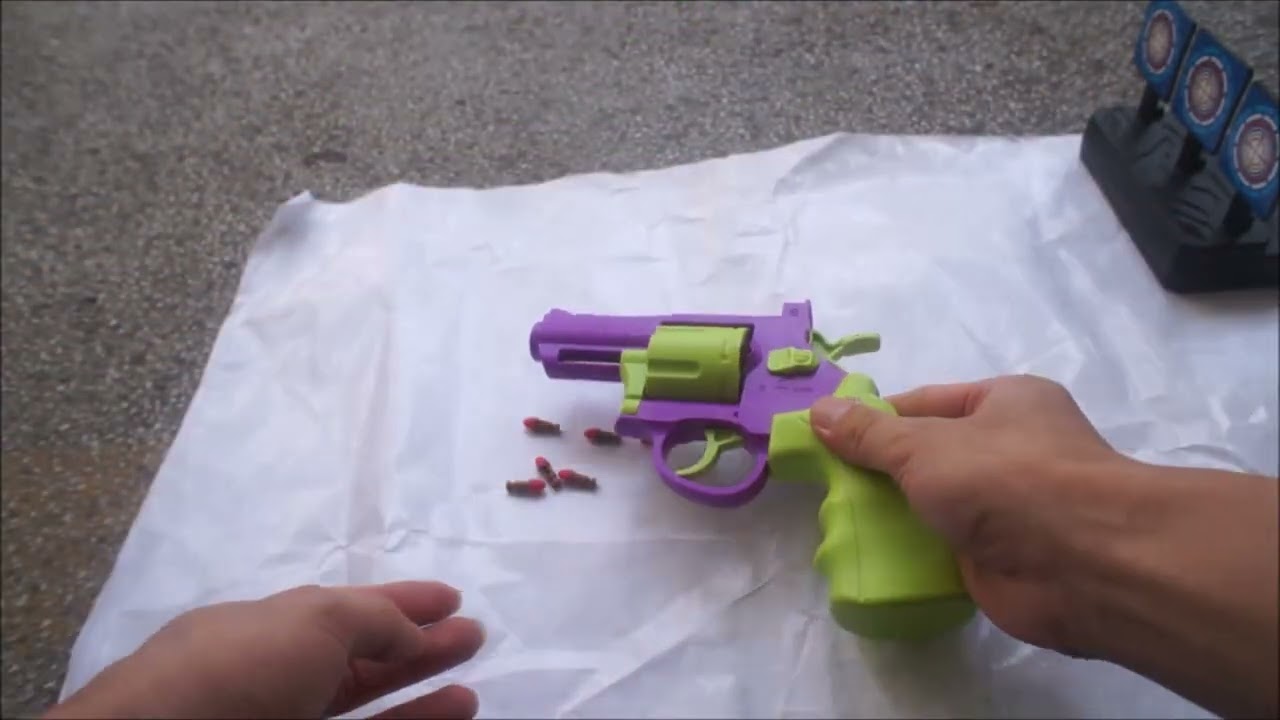 Revolver左輪手槍 紫綠 轉輪入彈 拋殼膠彈玩具