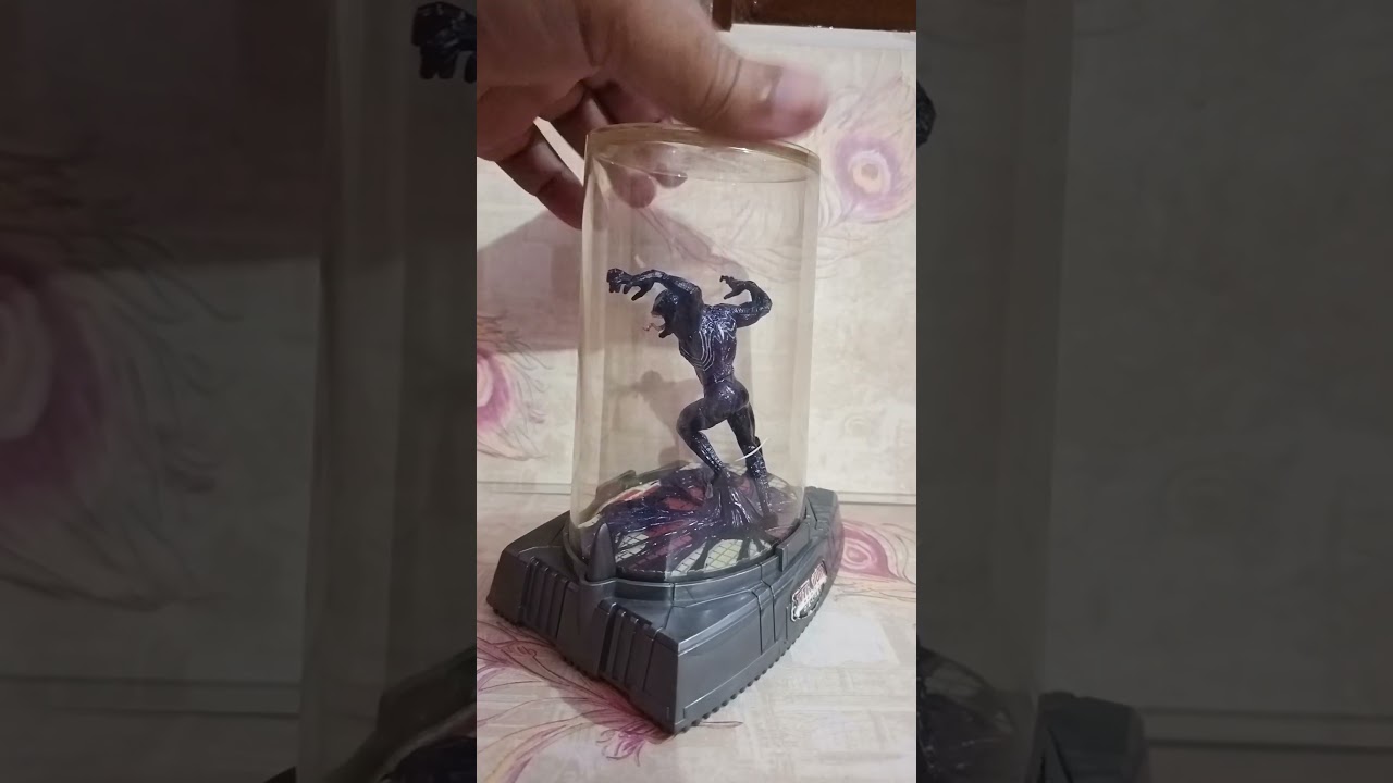 Marvel Titanium Series Die-Cast VENOM 4