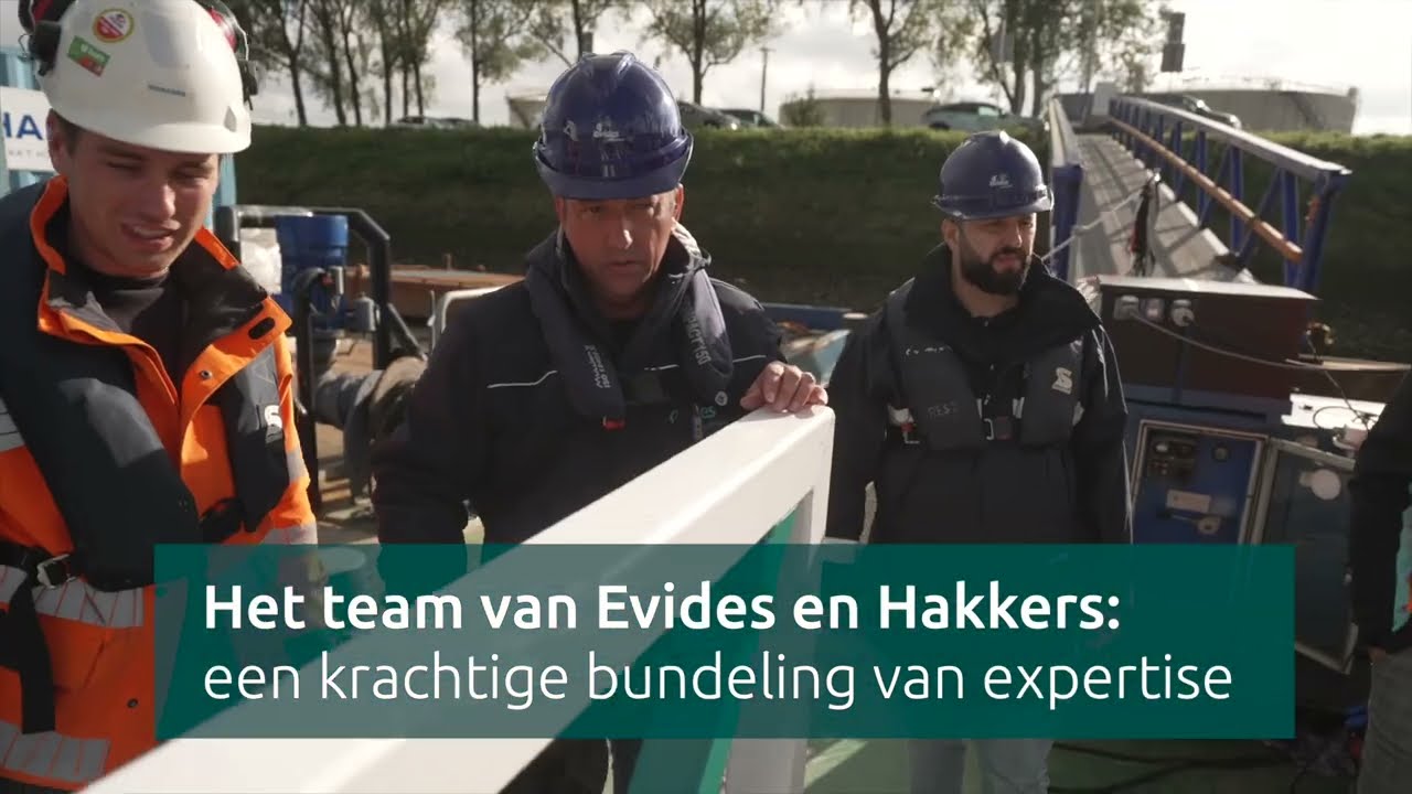 Steiger uit 1960 (!) vernieuwd voor waterboten Evides