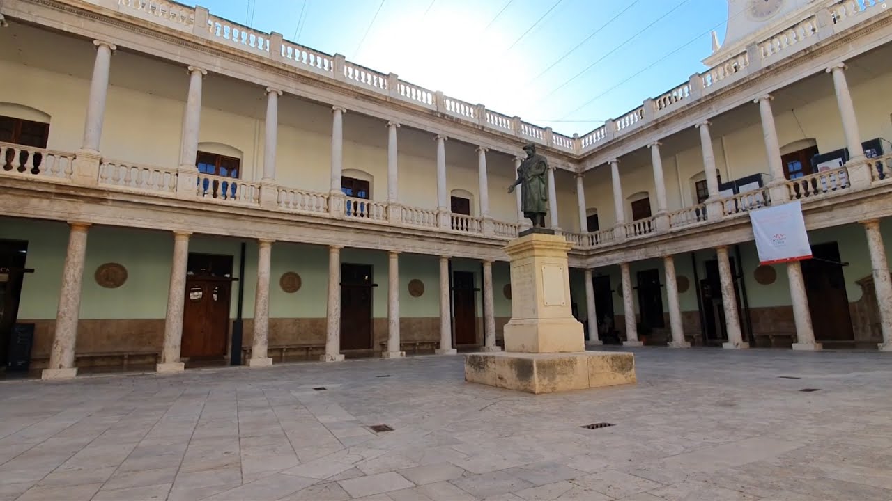 Resum dels 525 anys de la Universitat de València