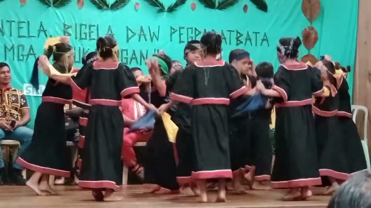 Madagway IG hulaw hulaw dance