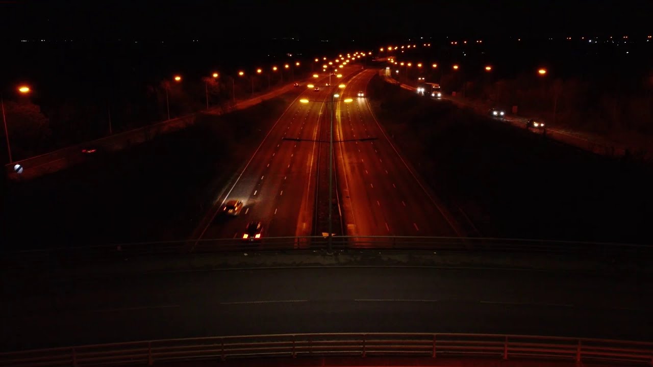 Low Pressure Sodium Street Lights