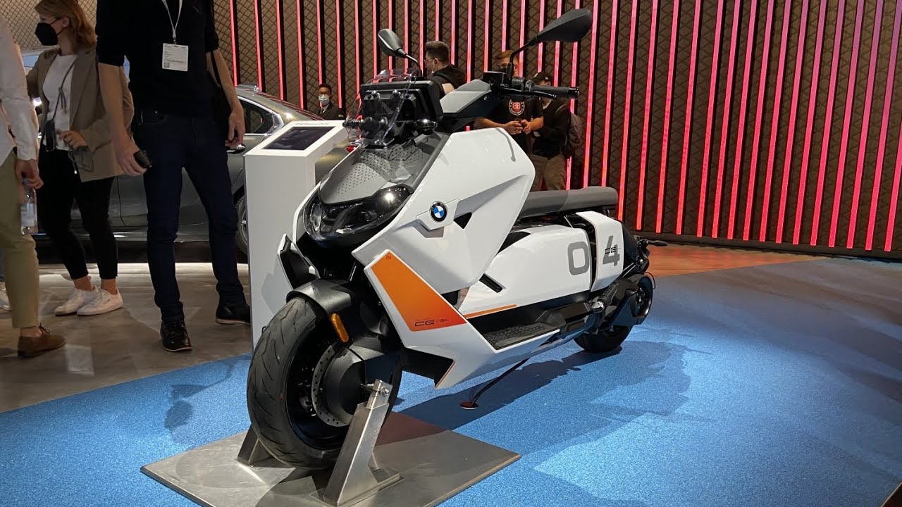 2022 BMW CE 04 in Lightwhite uni