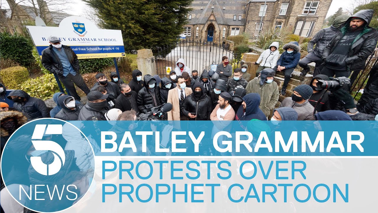 Protests continue at Yorkshire school over Mohammed image row | 5 News