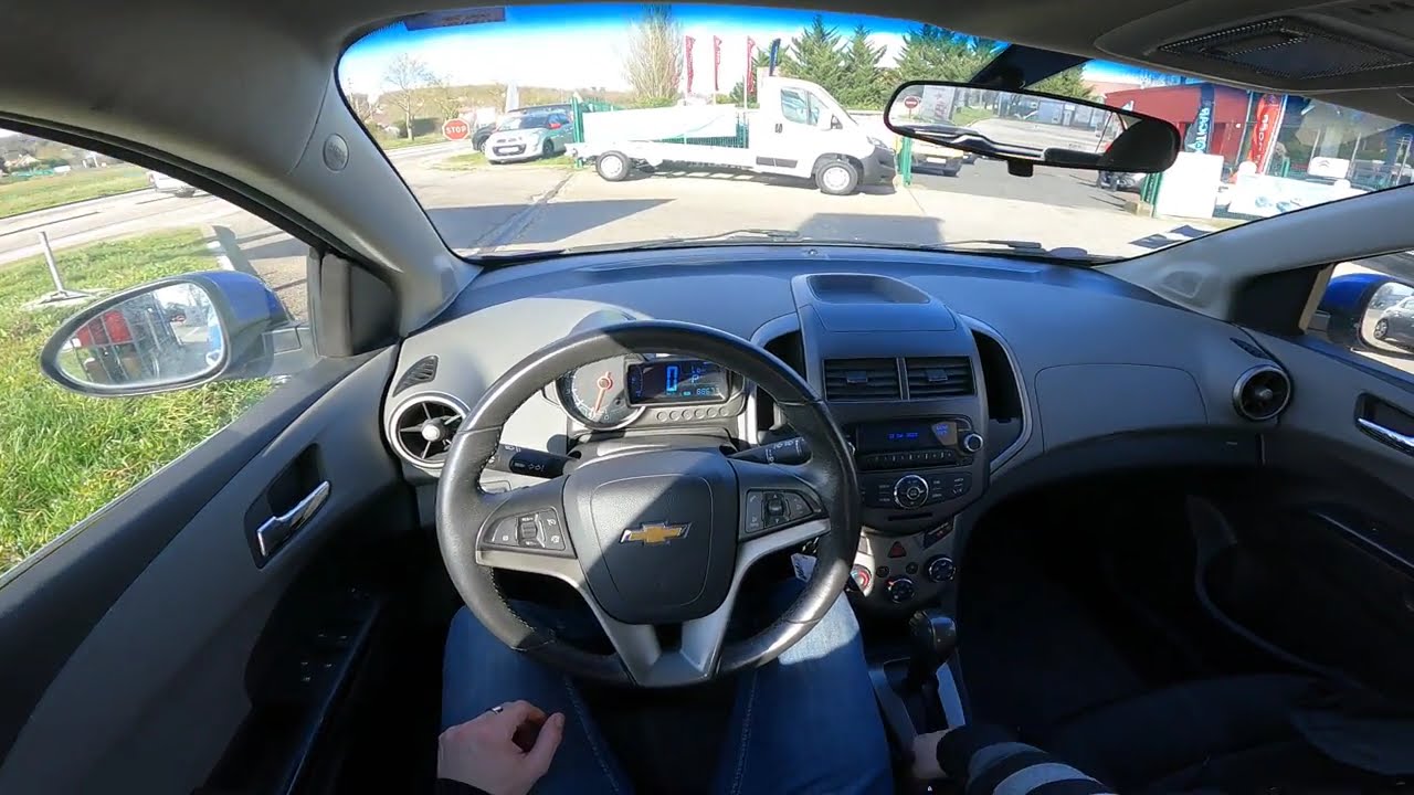 Chevrolet Aveo 1.4 16V (2012) - POV Drive