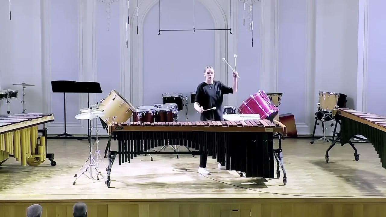 Emmanuel Sejourne - Attraction (Eleonora Kostina)
