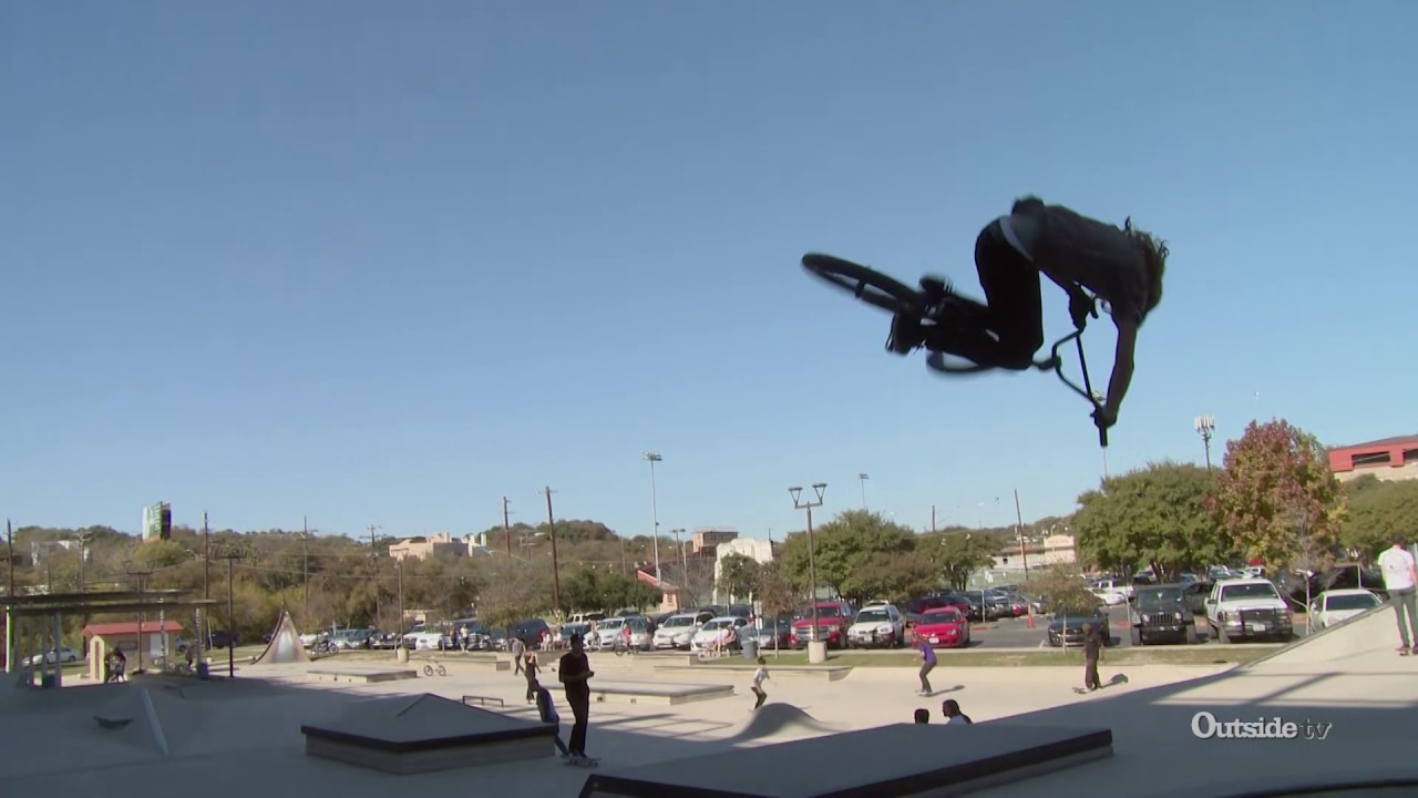 Chase Hawk Shreds BMX Bowls of Austin, TX | Locals