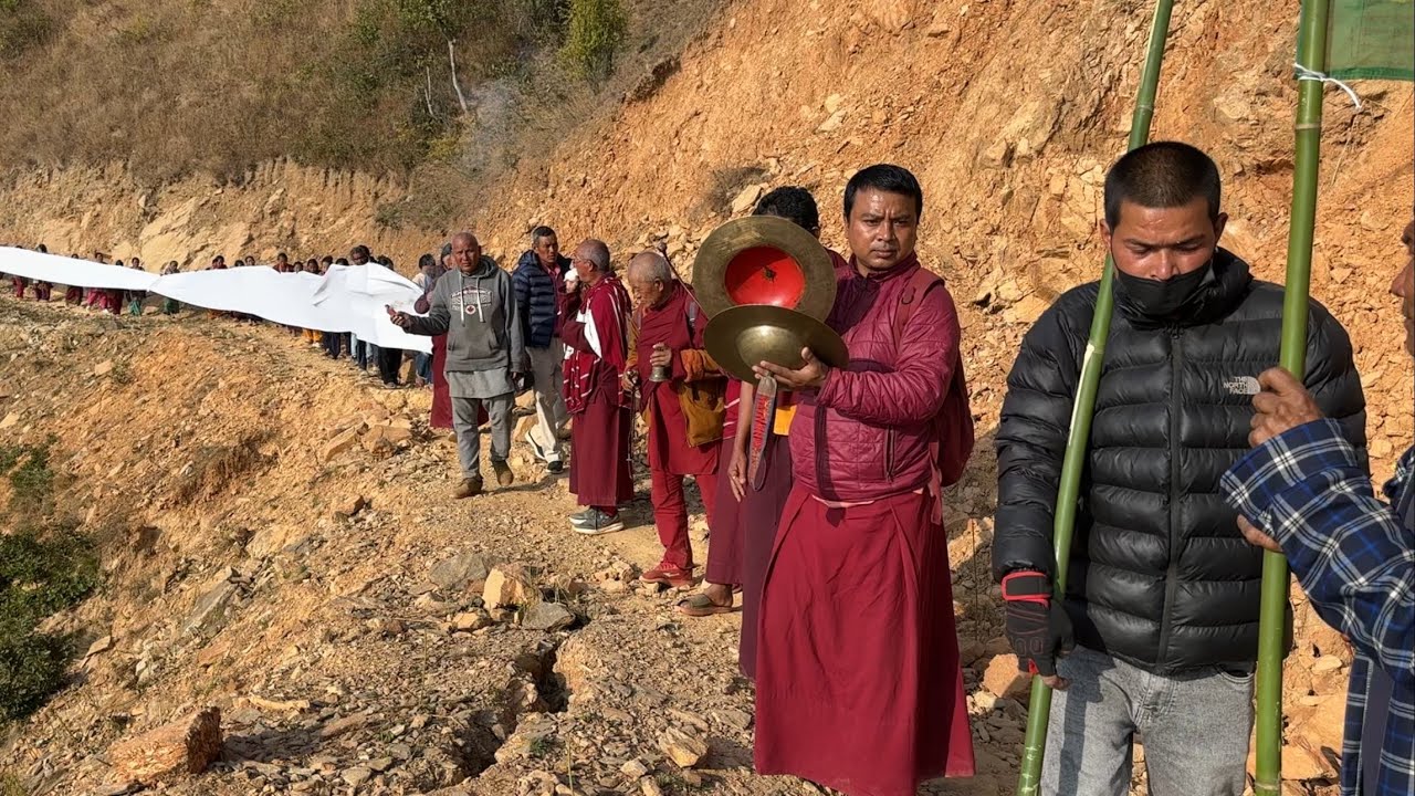 ༆ༀ་མ་ཎི་པདྨེ་ཧཱུཾ༔#Ramechap khadadebi rakathumko mheme bitnu vayera Chyan dada ma ladai gareko🙏🏻
