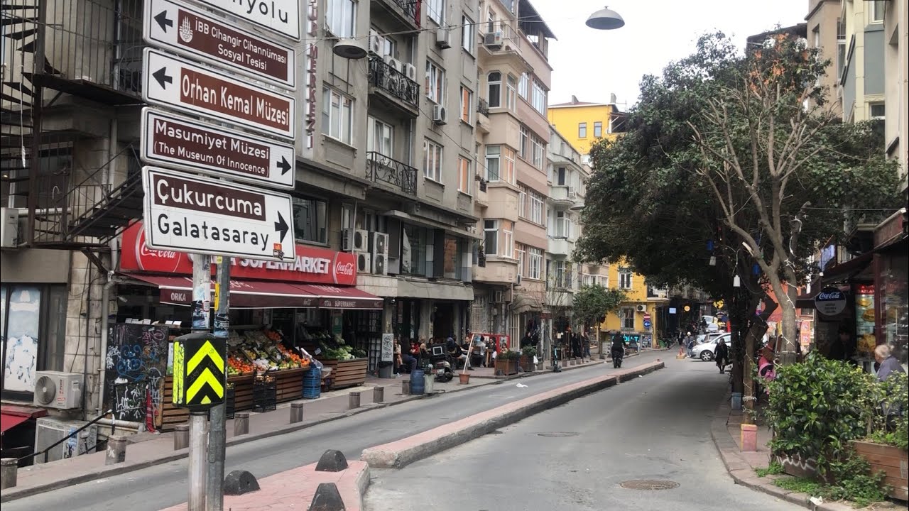 Ünlülerin semti CİHANGİR İstanbul/TÜRKİYE