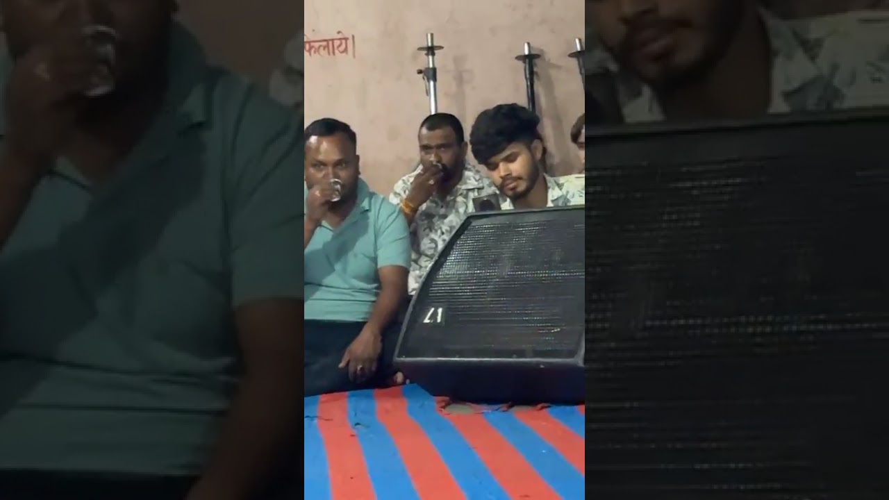 तीन बाण  के  धारी तीनों बाण चलावो ना 