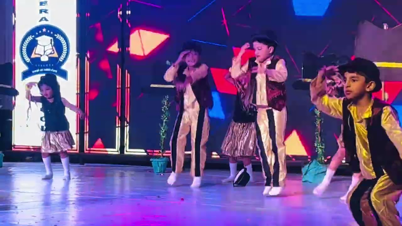 My little princess 👸 first performance 🥰🥰