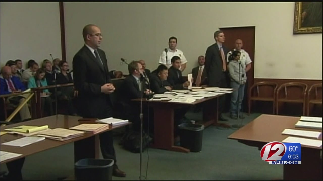 Massachusetts High Court Drops 21,000 Drug Cases