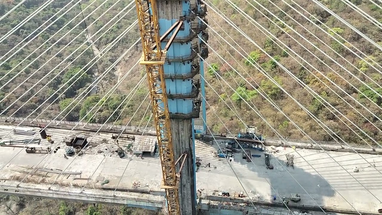 today Mumbai Pune missing Link project both side bridge in update