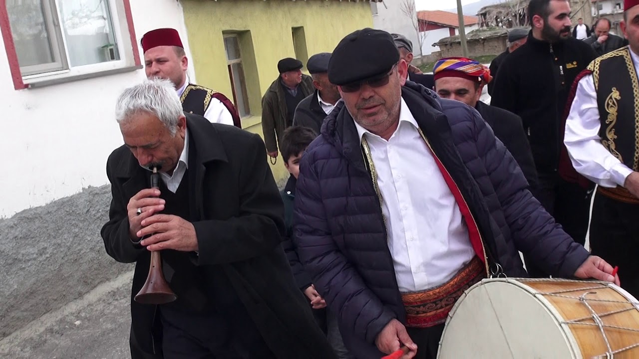 Ankara Kalecik Kınık Mahallesi 5.Yaren Meclisi