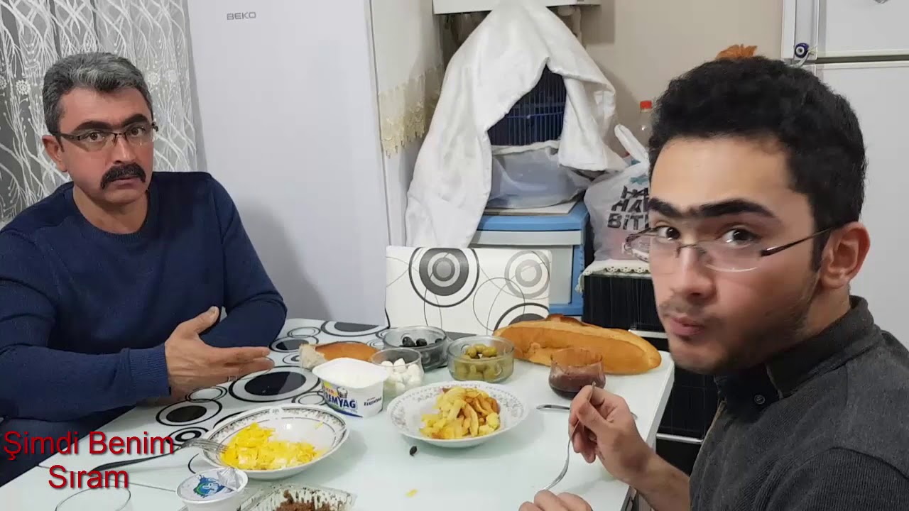 GECE GECE YEMEK YERKEN ANNEME YAKALANDIK