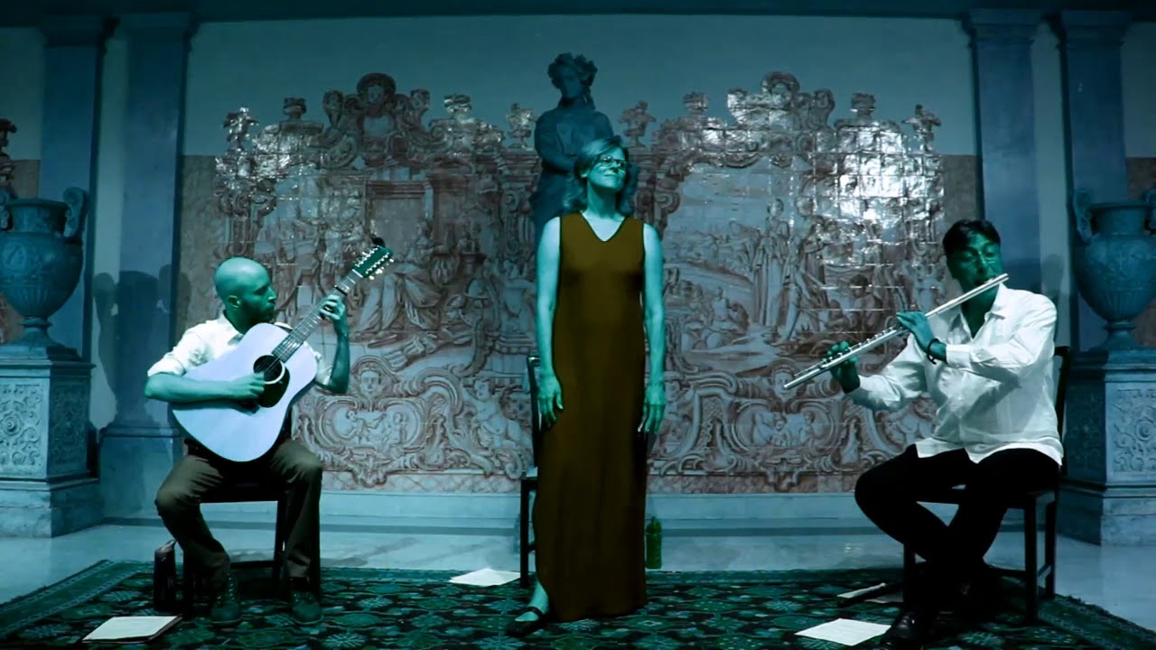 Blue Thread - Quantas Sabedes Amar Amigo (Let us Bathe in the Waves)
