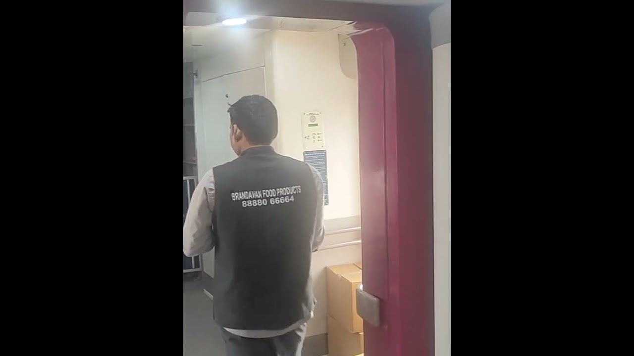 दिल्ली से बनारस का सफ़र 