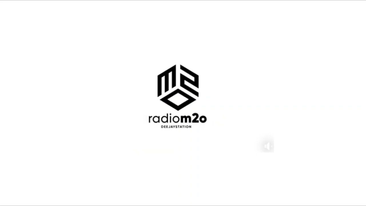 88,00 MHz - m2o DEEJAY STATION, Napoli received in Germany