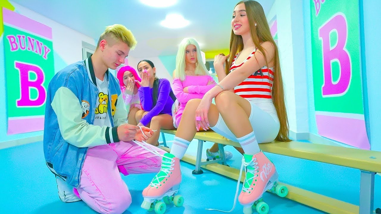 Η SMILE EΚΑΝΕ ΠΡOΤΑΣΗ ΓAΜΟΥ ΣΤΗΝ ΝΤΙAΝΑ! Τι θα απαντήσει η Ντιάνα μπροστά σε όλο το σχολείο;