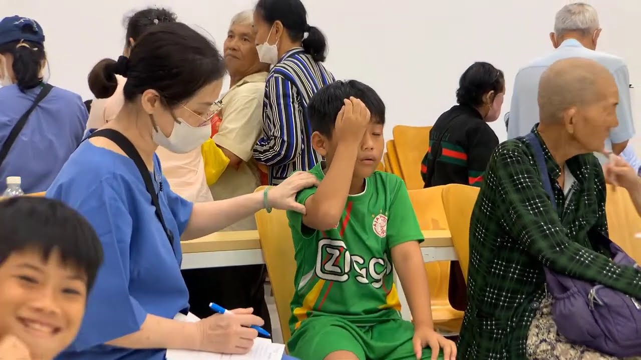 KHÁM CHỮA BỆNH TẠI ĐẠI HỌC CỬU LONG, VĨNH LONG, 08/03/2026.