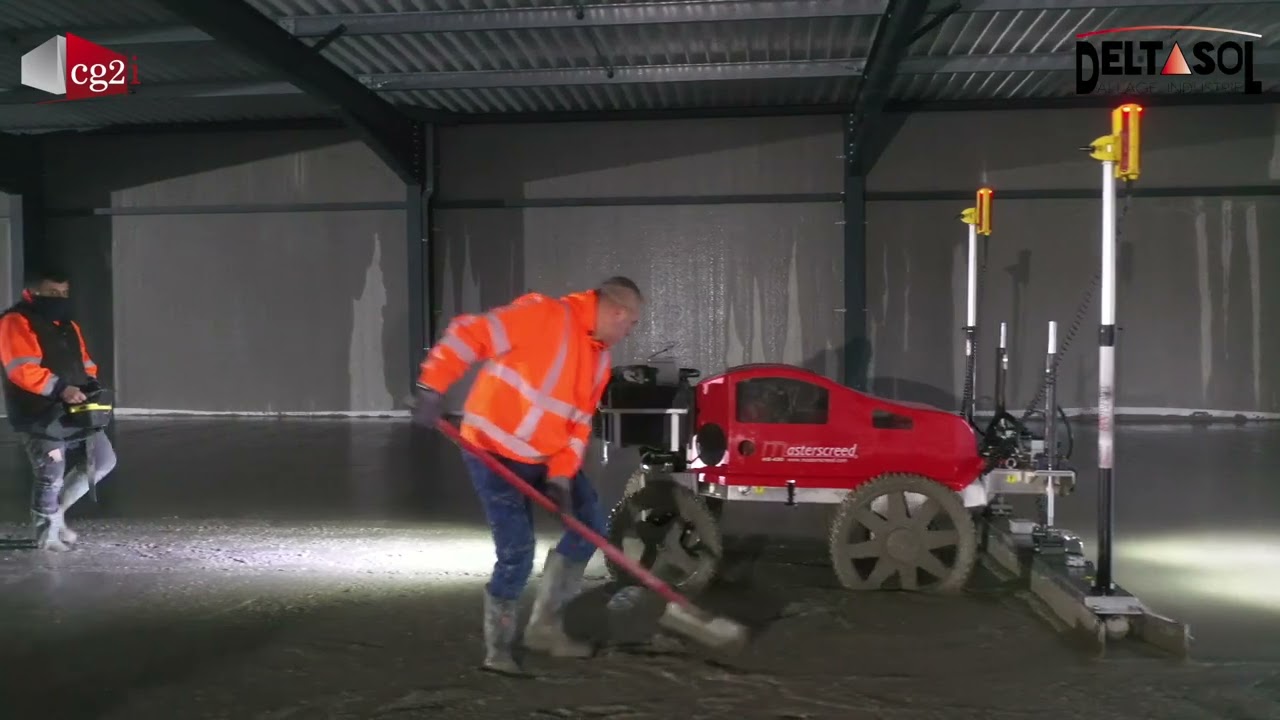 Réalisation d’une plateforme logistique avec notre robot lisseur MASTERSCREED.