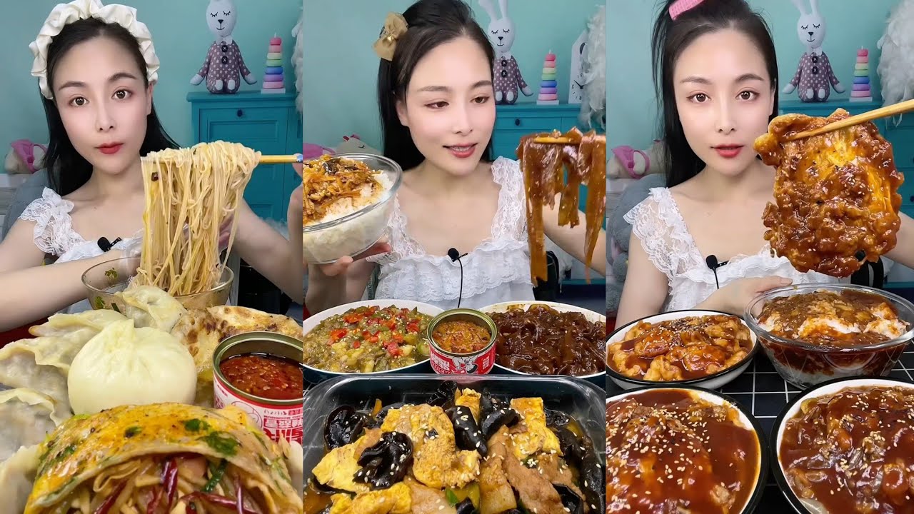 Mukbang : Eating Spicy Noodles 🍜🍜 fire Noodles 🍜 with Hotdogs 😋#mukbang #noodles #dinner #hotdog 