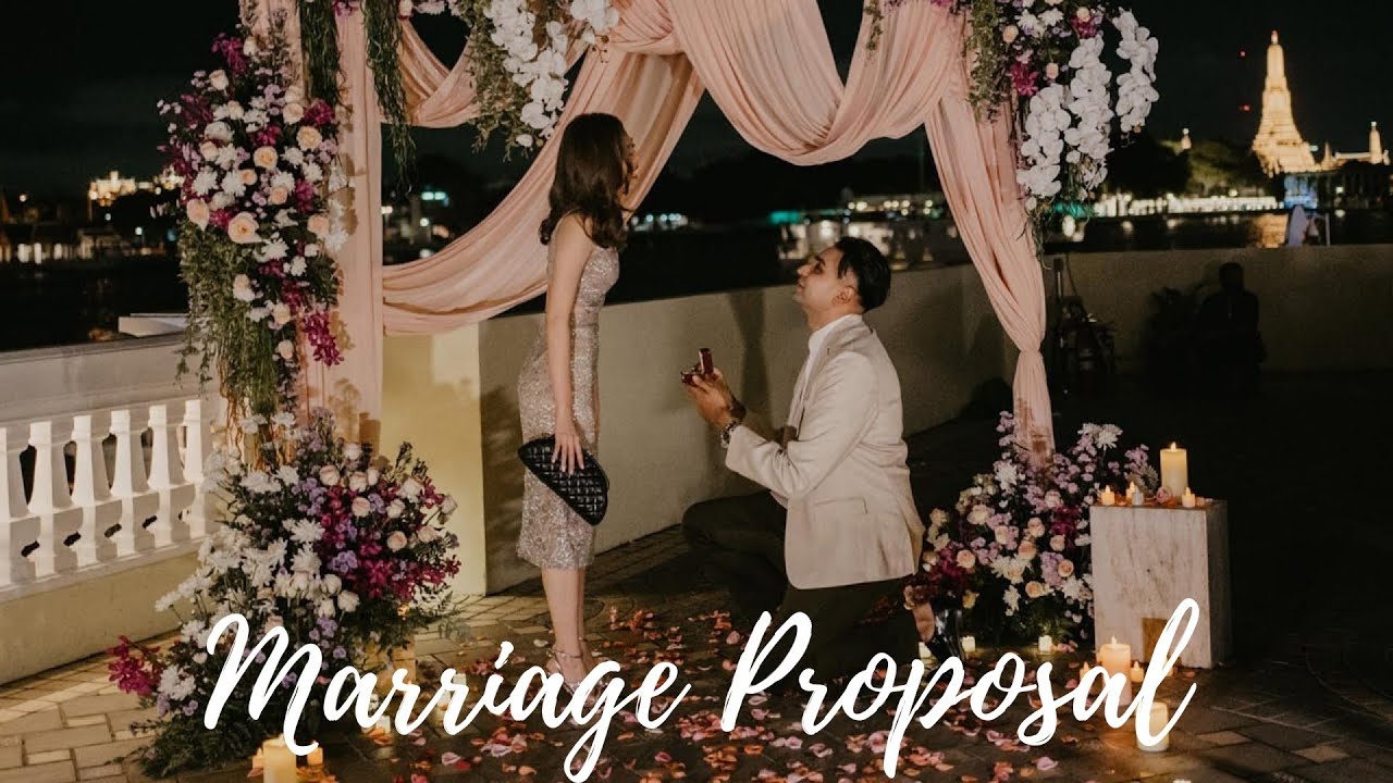 Marriage Proposal Oil & Day at Yodpiman Riverwalk River Side Bangkok Thailand