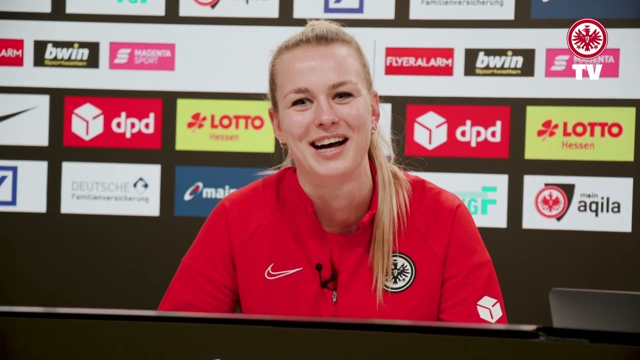 Junior Adler Pressekonferenz mit Merle Frohms