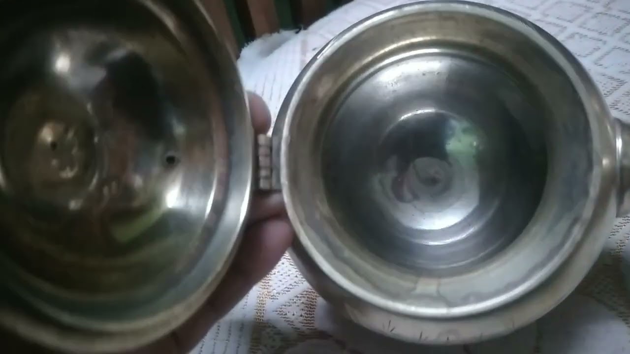 Vintage Bronze kettle                                         Whatapp Number 9526344718