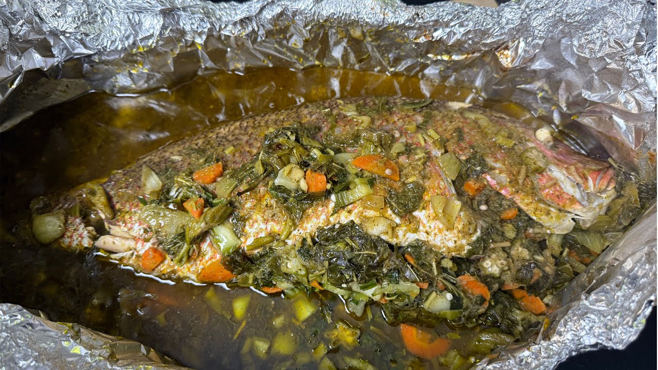 Let’s finish the year off with this Overstuffed Caribbean Roast Fish🇯🇲🔥