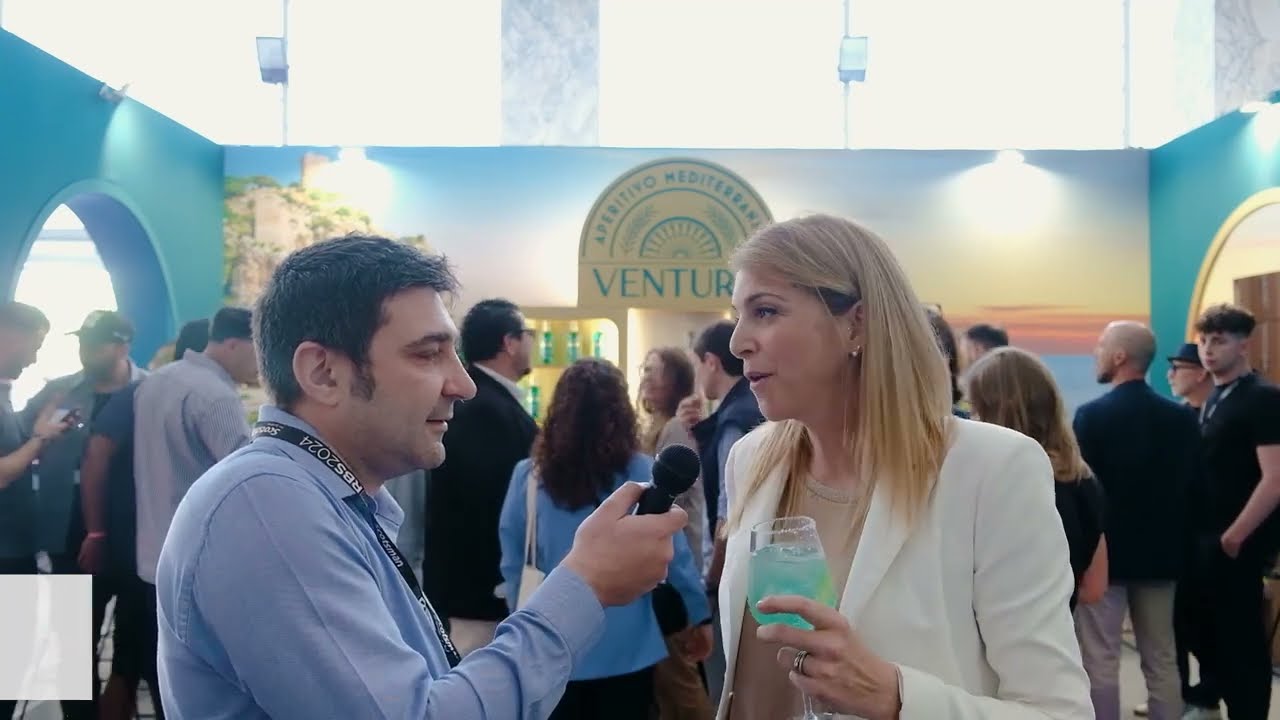 Roberta Fontana di Diageo Italia presenta VENTURO Aperitivo Mediterraneo al Roma Bar Show 2024