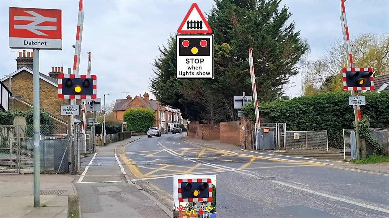 Datchet Level Crossing, Berkshire