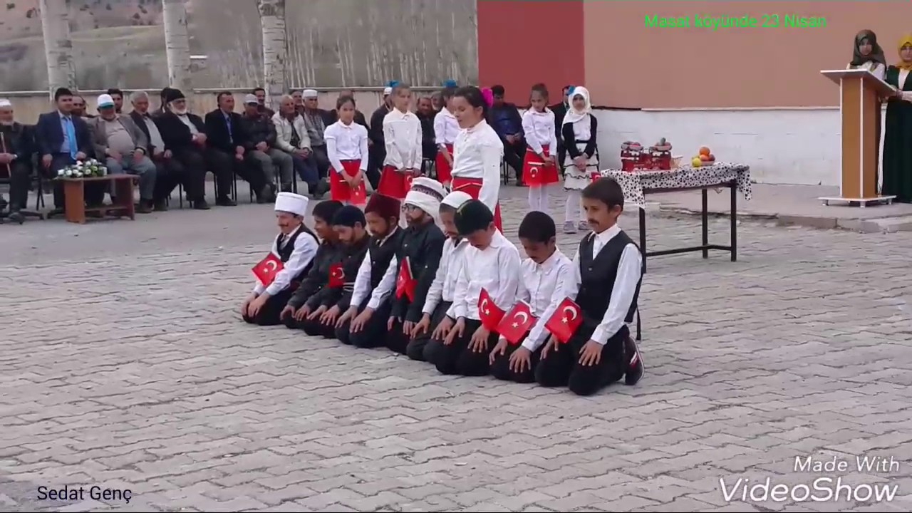 Masat köyünde 23 Nisan Bayburt Dede Korkut imam hatip ortaokulunda 23 Nisan