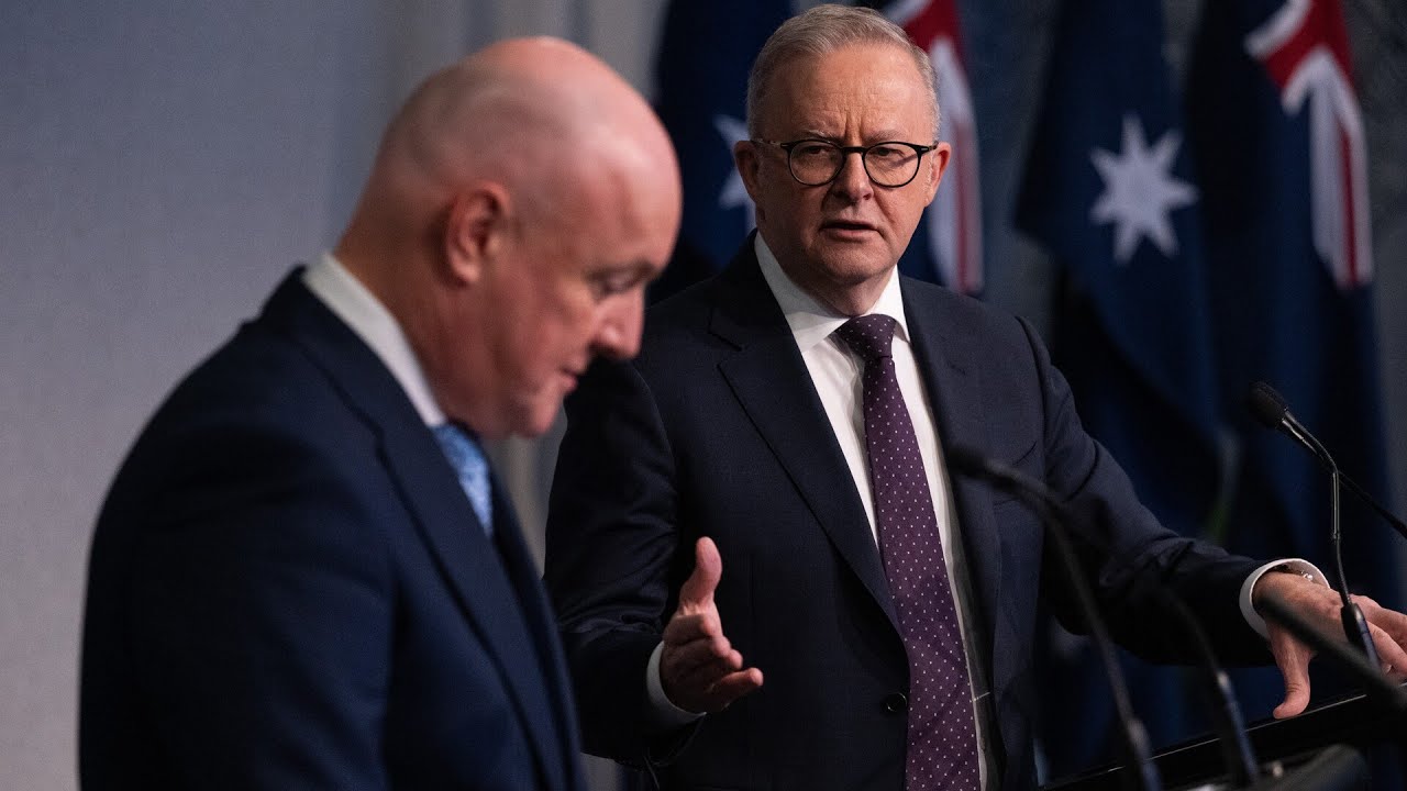 &lsquo;We are family&rsquo;: Albanese warmly embraces NZ relationship following annual meeting