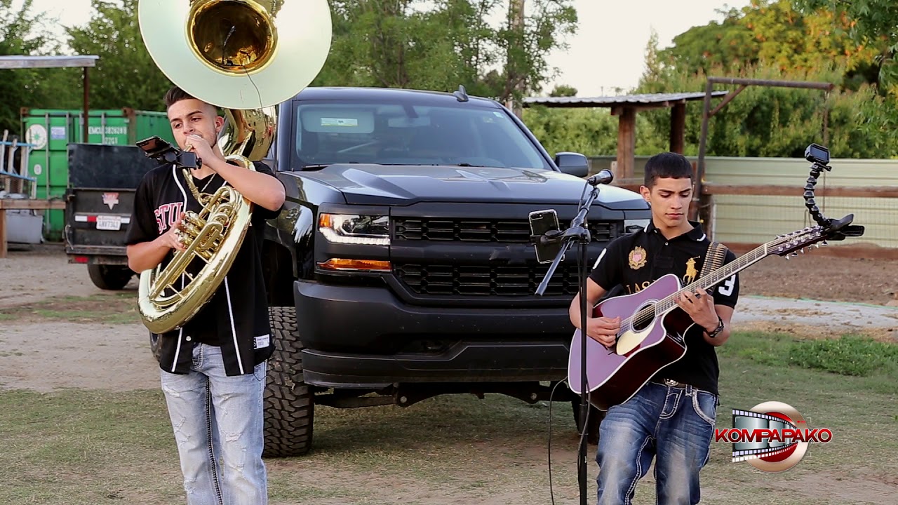 Los Juniors De Sinaloa- Muchacho Fracasado [Cover En Vivo] Corridos 2018