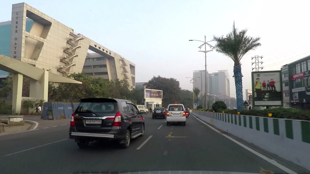 Driving in Hyderabad (HITEC City) - Telangana, India