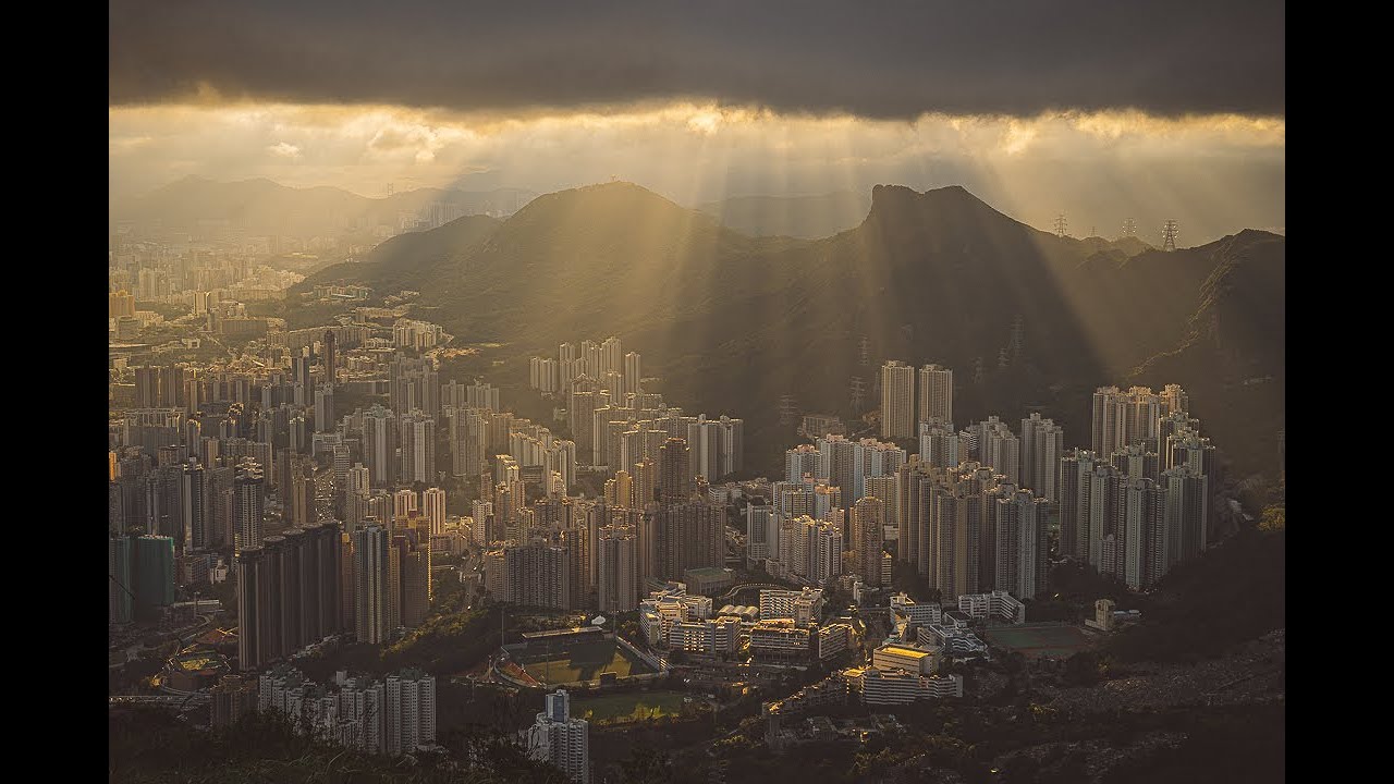 Kowloon Peak Suicide Cliff 飛鵝山自殺崖 Drone Video