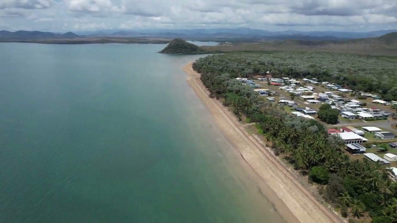 Queensland - Midge Point