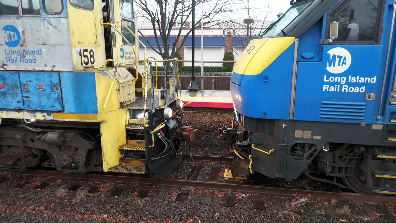 LIRR DE30AC Failed Startups/Rescue Move to Port Jeff Yard