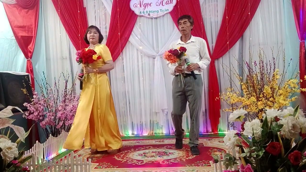 Tình đầu dang dở trình bày A Chiến C Nga 