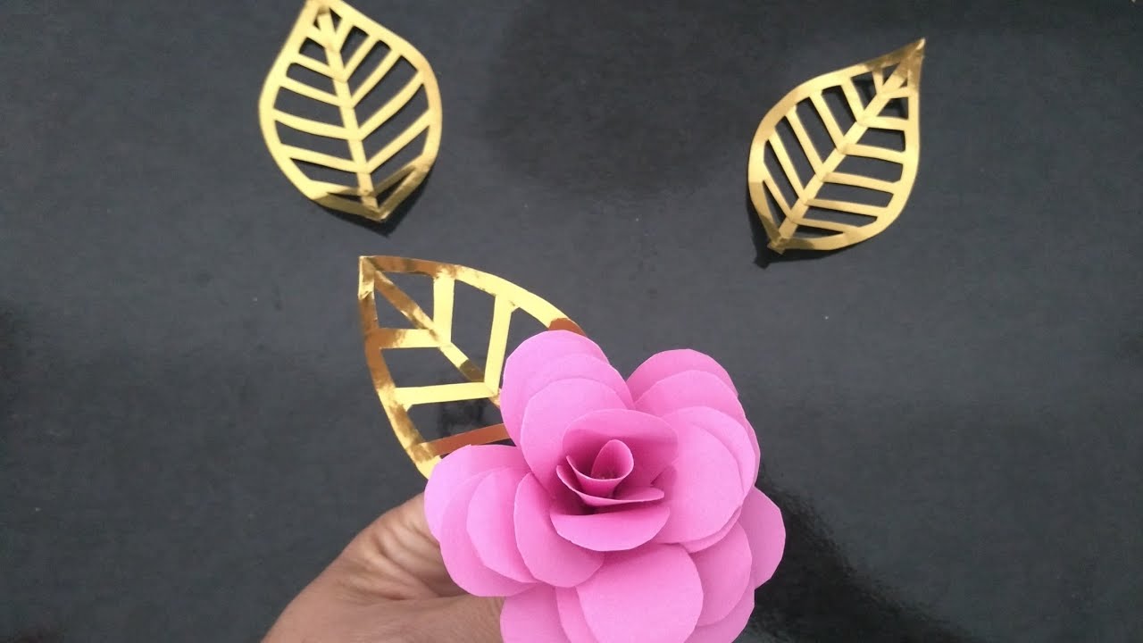 Folha vazada fácil e Rosa com molde da lata de leite